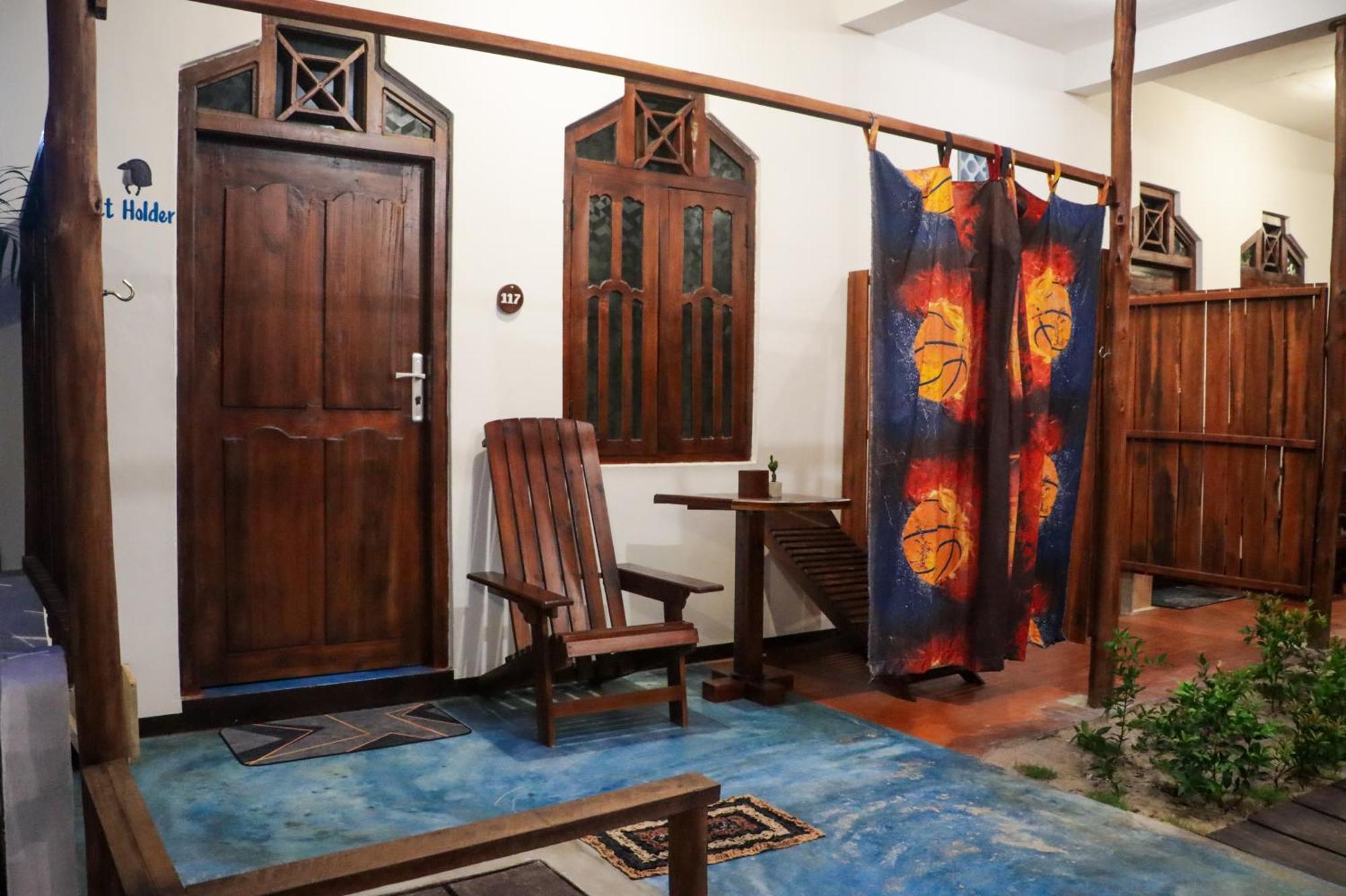 Surfers Park Arugambay Bed & Breakfast อารูกัมเบย์ ภายนอก รูปภาพ